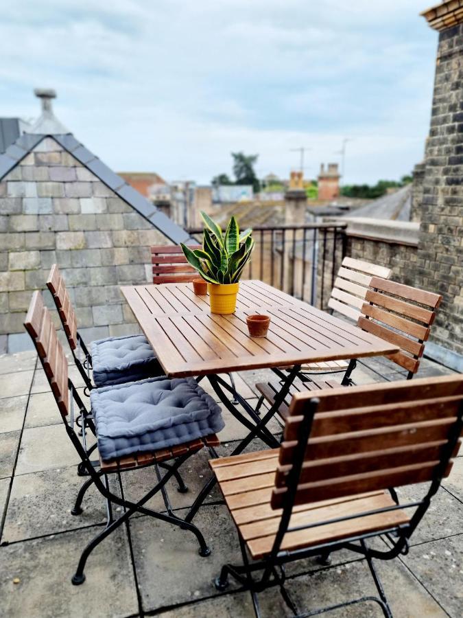 Cityscape Haven: 1 Bedroom Apartment With Terrace And City View Bournemouth Luaran gambar